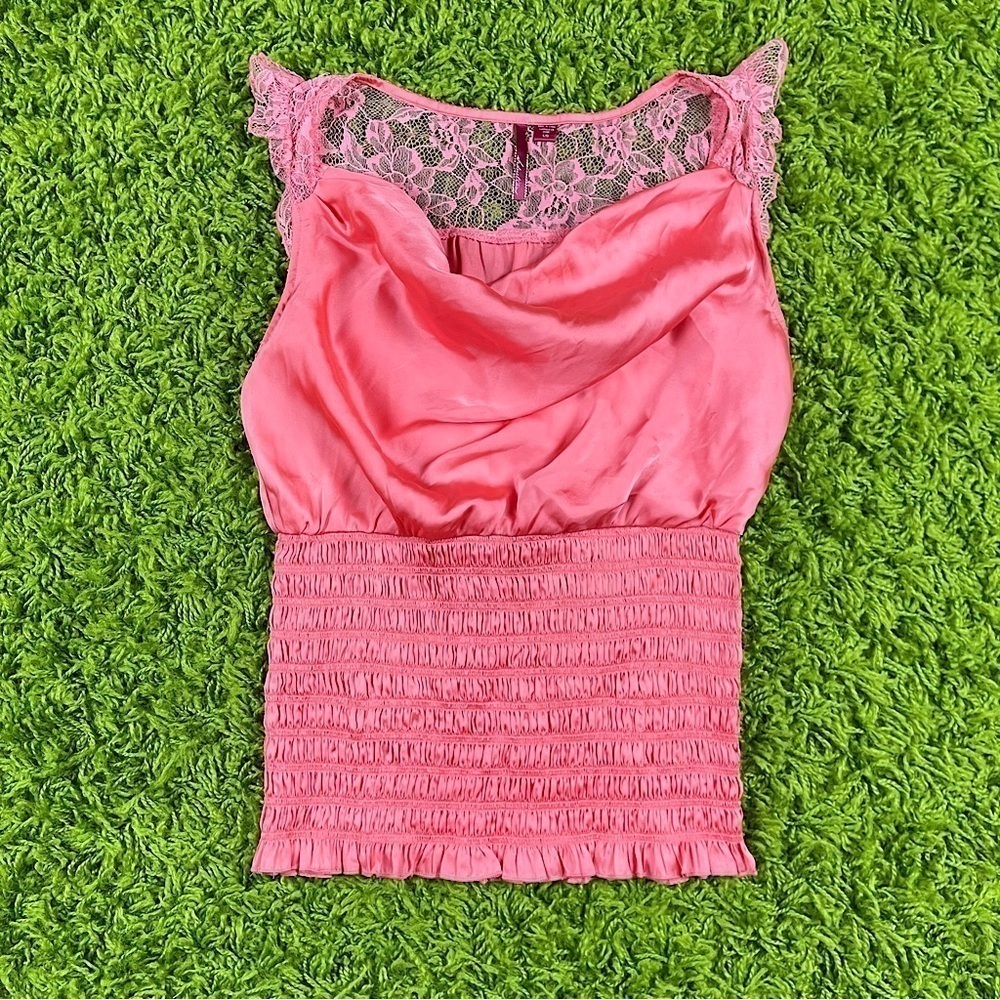 VINTAGE Y2K TOP